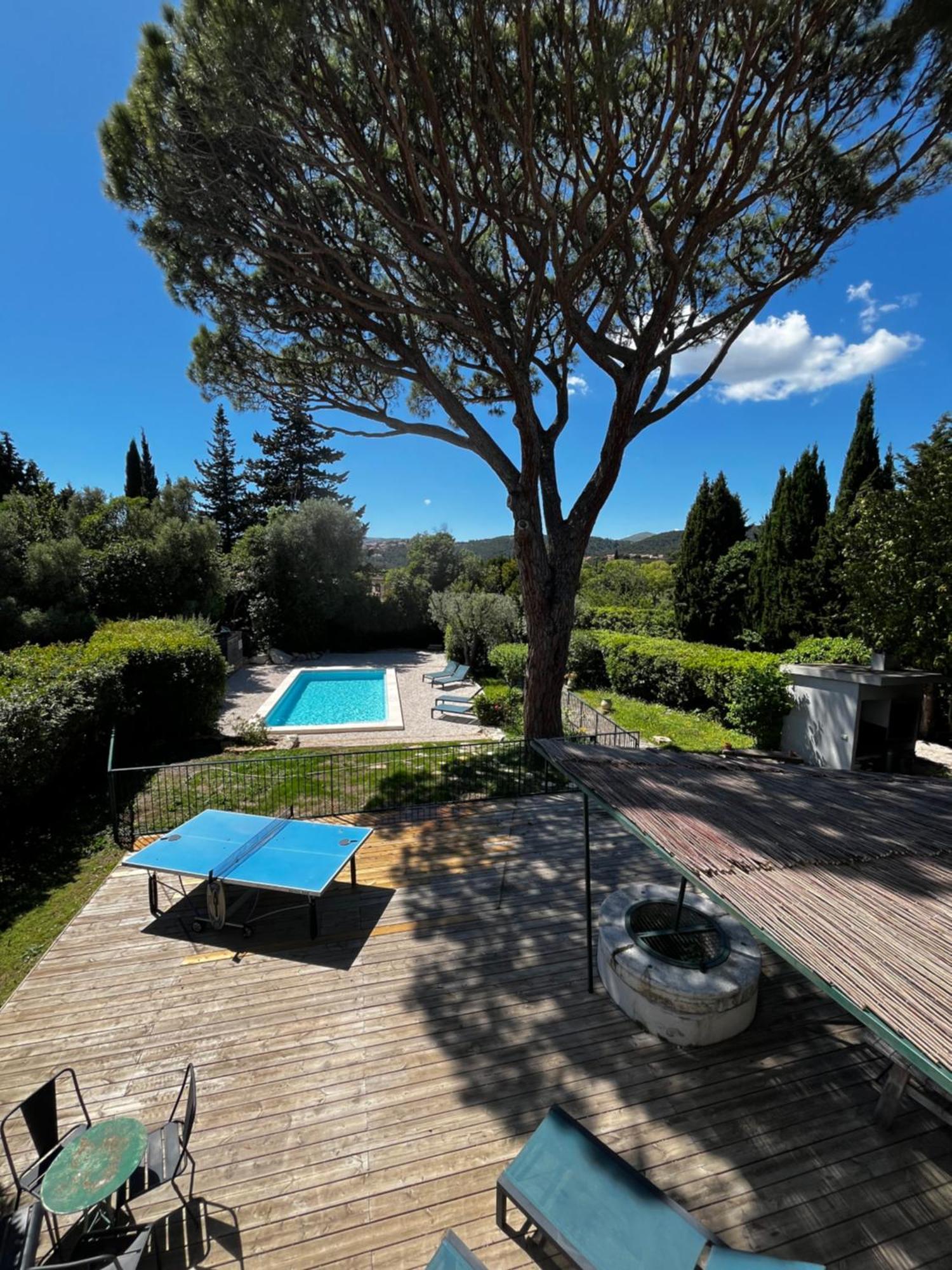 Villavos- Le Bocage Cassis Esterno foto